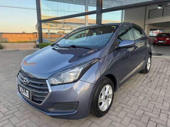 HYUNDAI HB20 1.0 COMFORT PLUS 12V FLEX 4P MANUAL